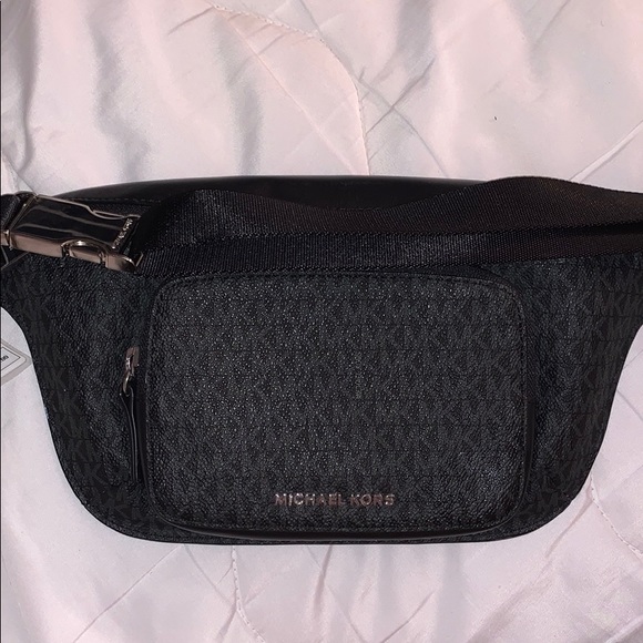 MK fanny pack - Picture 1 of 3